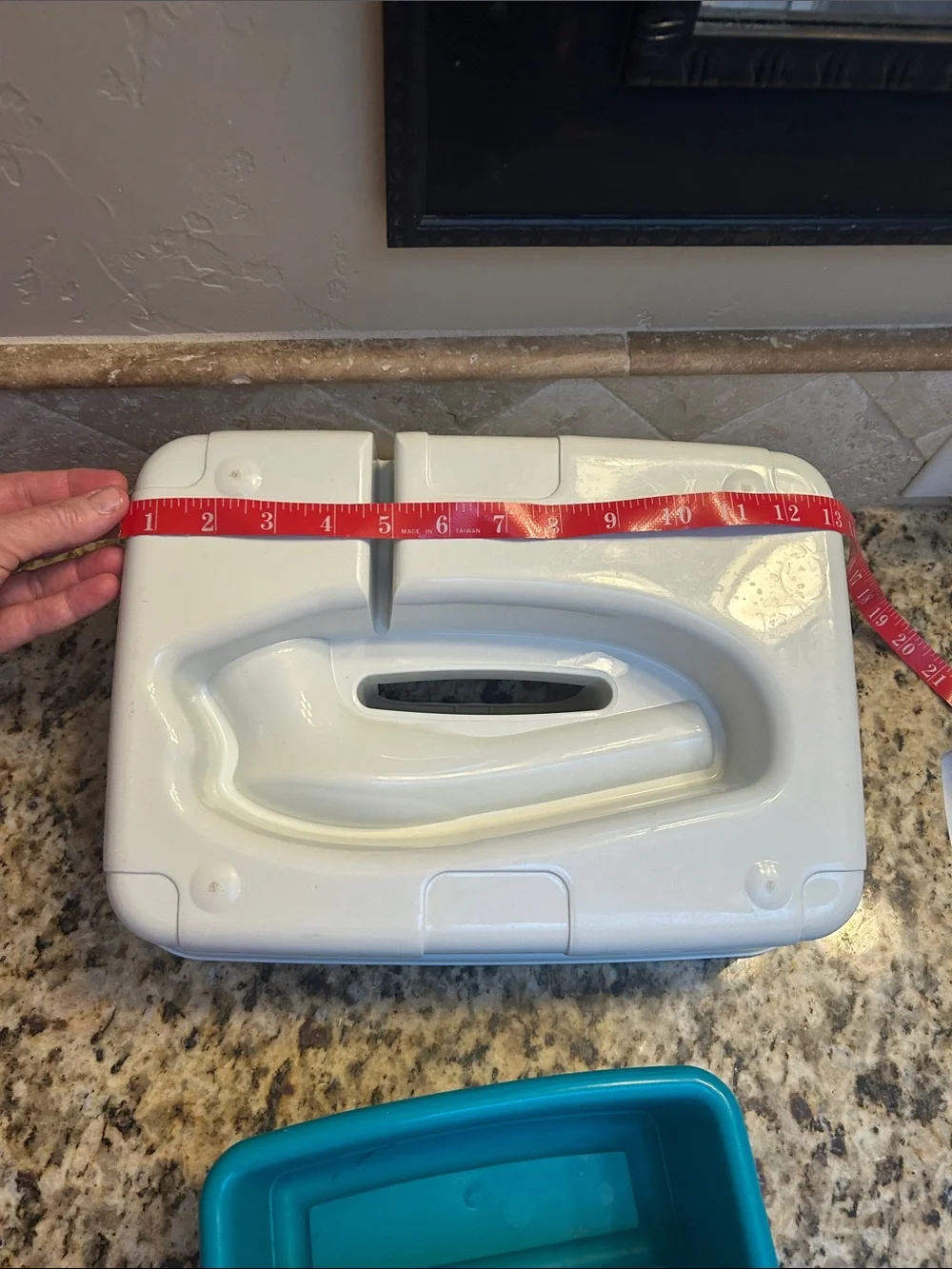 White Cleaning Caddy with Teal Removable Tray